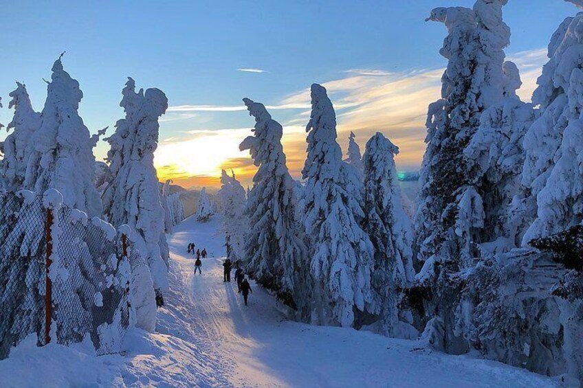 Superb sunset exerienced at the top of the Postavaru Massif.