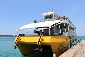 Happy Boat Tour