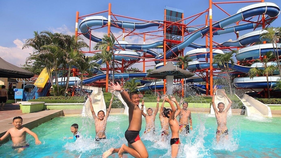 Siam Park City Admission Tickets & Optional Hotel Transfer