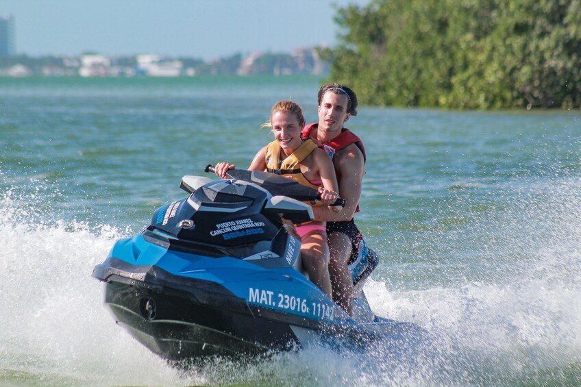 Jet Ski Cancun Rentals 30 Minute rental