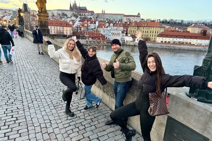 Old Prague pubs tour. Beer and dinner included!