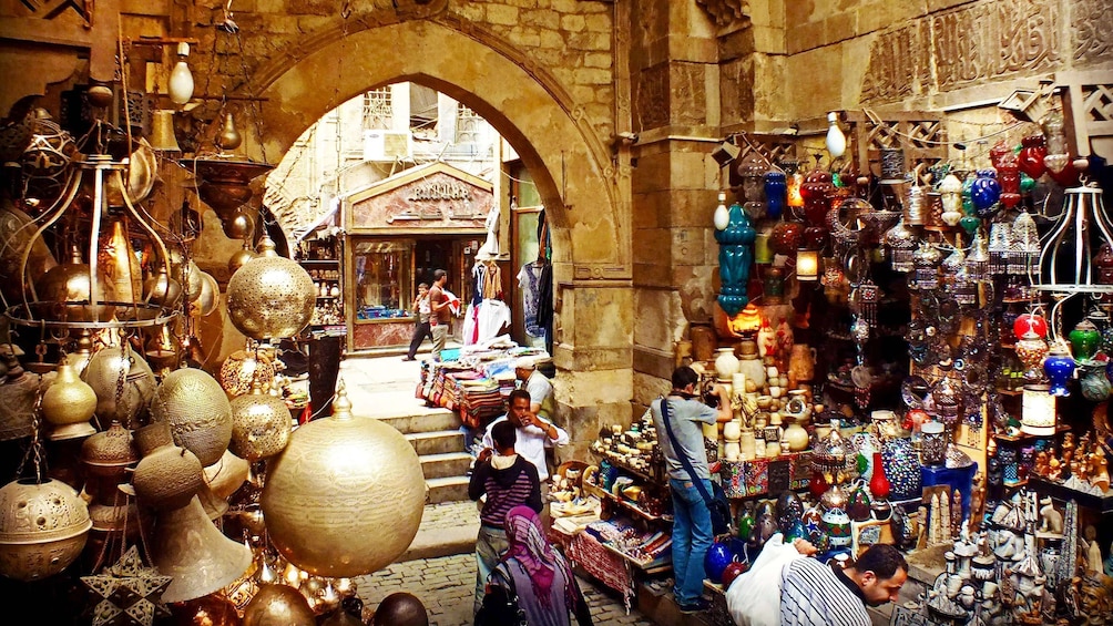 Tourists shopping at the Khan el-Khalili bazaar in Cairo 