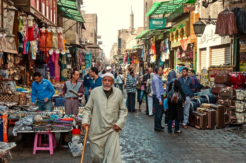 Private Tour of Khan el-Khalili Bazaar with Dinner
