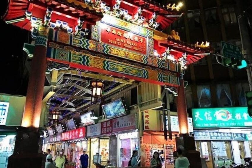 Private Flexible Guangzhou Local Market Tour with Multi-Options