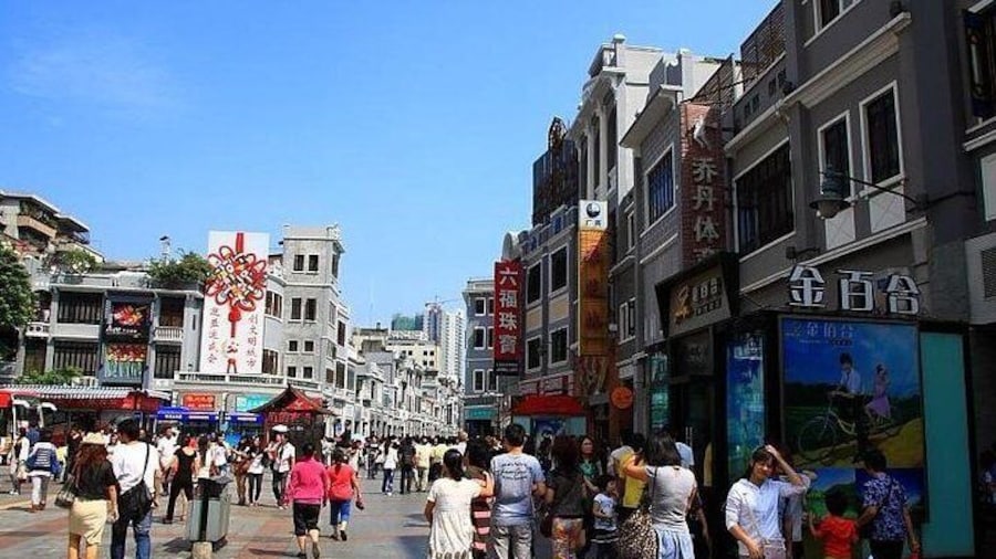 Private Flexible Guangzhou Local Market Tour with Multi-Options