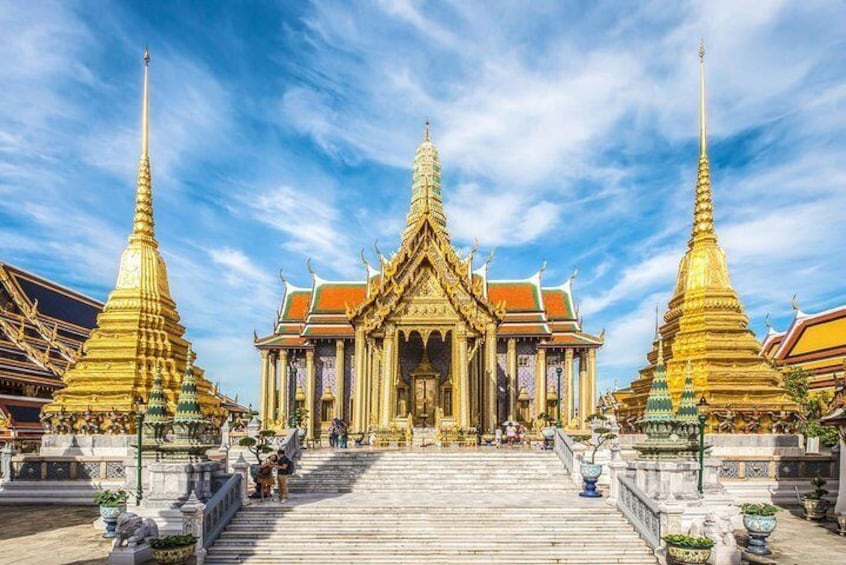 Bangkok Airport Layover Special : Touch of Thailand 8 Hours Transit Tour