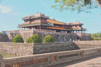 Hue Imperial City Full-Day Tour from Da Nang or Hoi An