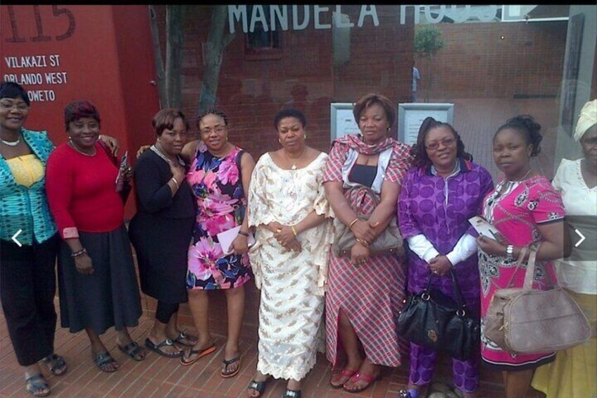 Soweto tour(Nelson Mandela house)with the group of Africa women's leader