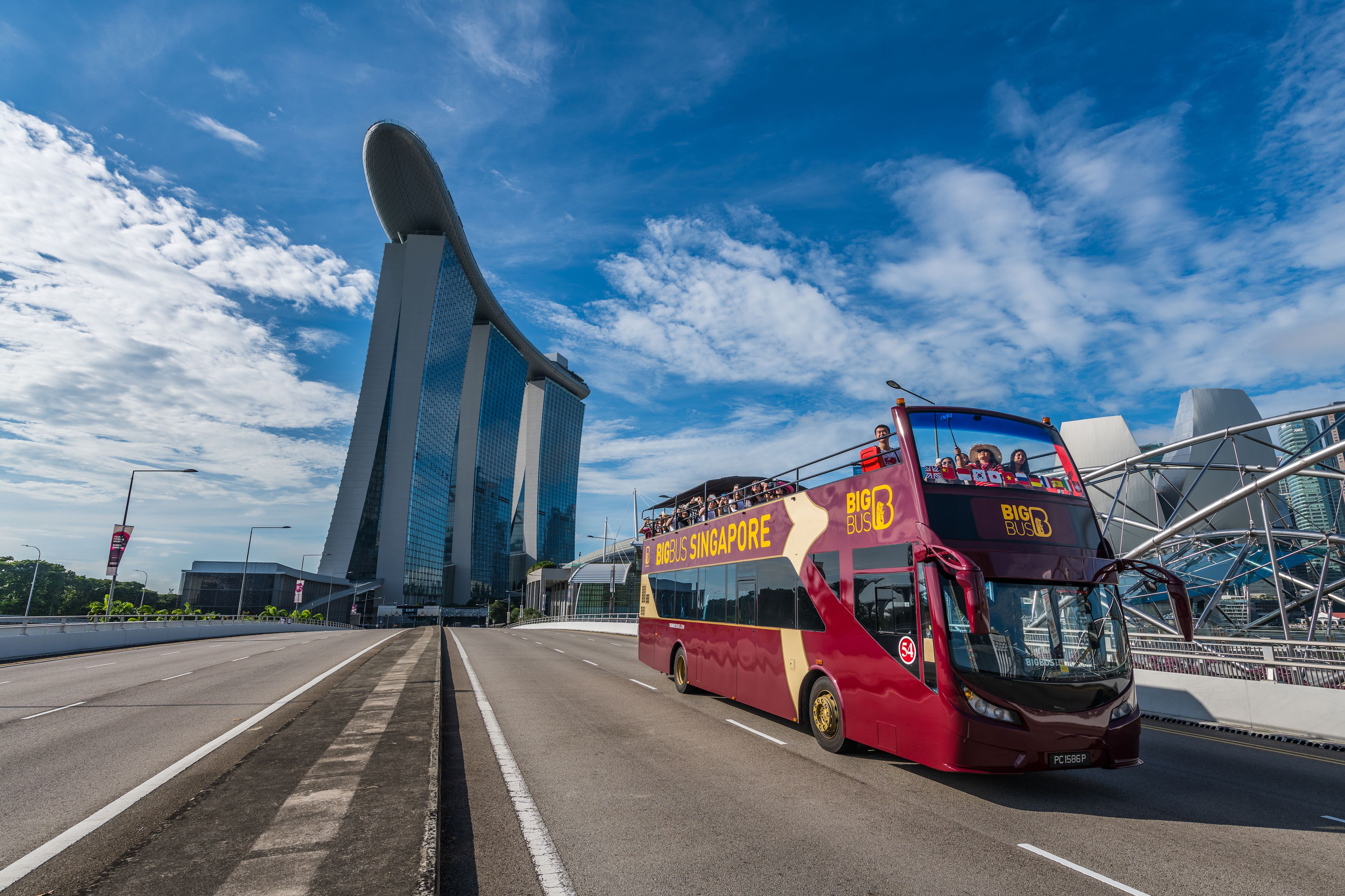 tour bus singapore