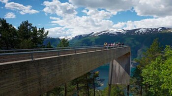 The Spectacular Stegastein Viewpoint Tour