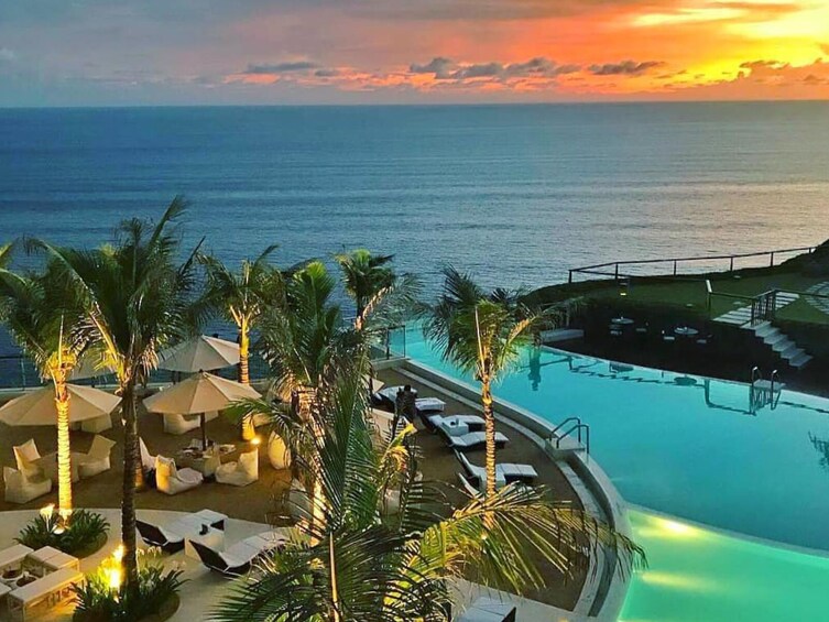 The Edge Bali Spa & Romantic Dinner at The Cliff Bar