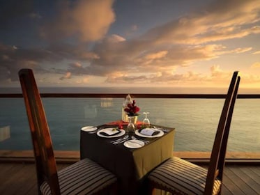 The Edge Bali Spa & Romantic Dinner at The Cliff Bar