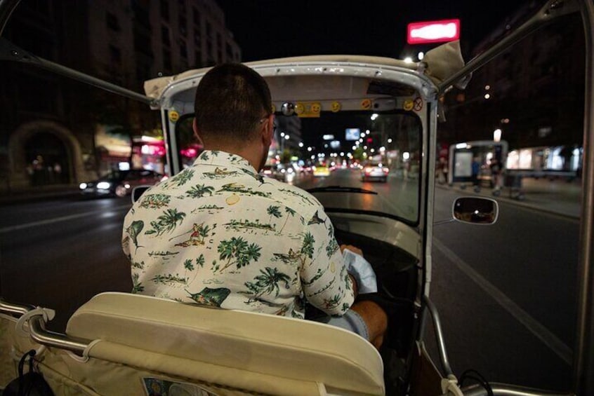 Tuk Tuk Bucharest private guide
