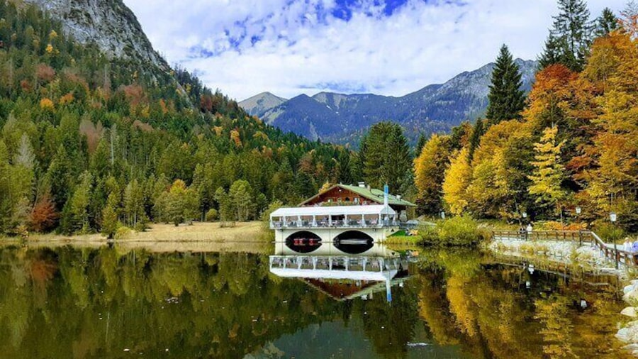 MY*GUiDE EXCLUSiVE Neuschwanstein Tour INCL. TICKETS from GARMISCH-PARTENKIRCHEN