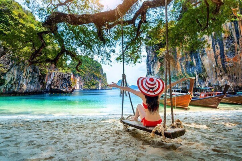 Krabi Hong Island Tour: Charter Private Long-tail Boat 