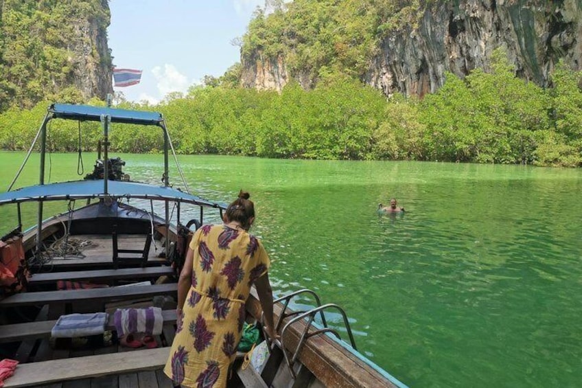 Krabi Hong Island Tour: Charter Private Long-tail Boat by Railay Local Travel