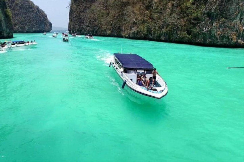 Private Speed Boat Snorkeling Trip (4 hrs.) 