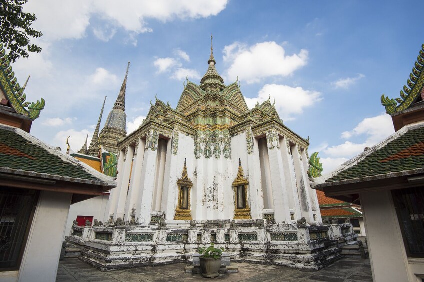 Bangkok Combo Saver: Big Four Temples Self Guided Tours