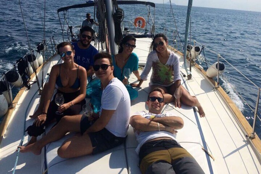Santorini Private Daytime Sailing Cruise with Meal, Drinks &Transfer included