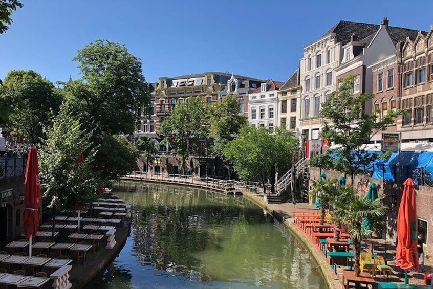 Amsterdam Castle & Utrecht City - Private Day Tour