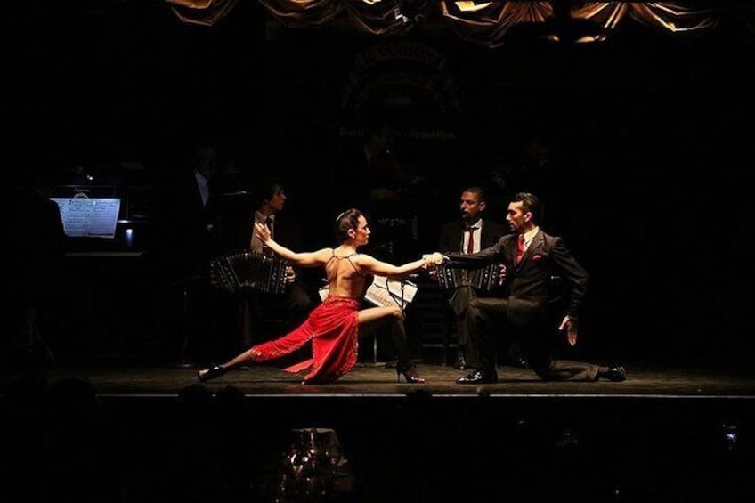 La Ventana Tango Show With Dinner In Buenos Aires