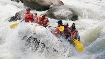 Yaque del Norte Whitewater Rafting Tour with Breakfast & Lunch