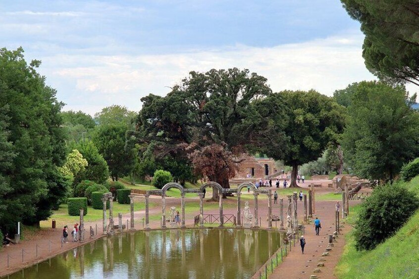 Guided Tour of Tivoli Hadrian's Villa & Villa D'Este with Skip-the Lines Tickets