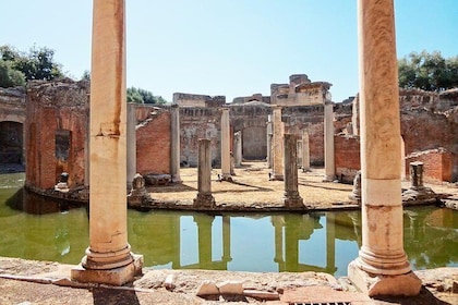 Guided Tour of Tivoli Hadrian's Villa & Villa D'Este with Skip-the Lines Ti...