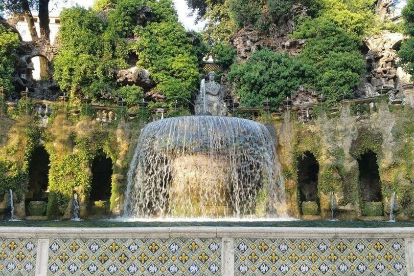 Best of Tivoli Guided Tour with Old Town, D'Este, Gregoriana & Hadrian's Villas