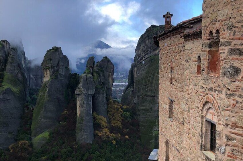 From Athens:Meteora by train with a gift local bottle of wine