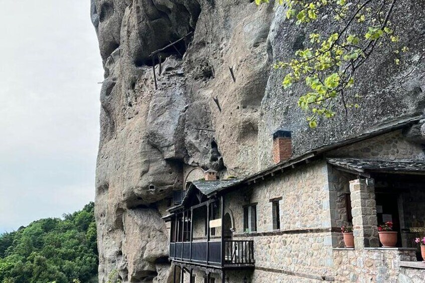 From Athens:Meteora by train with a gift local bottle of wine