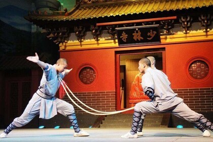 2-Day Private Trip to Shaolin Temple and Sanhuang Village Resort from Beiji...