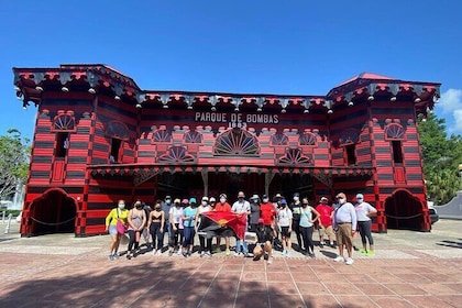 Guided Walking Tour in Ponce