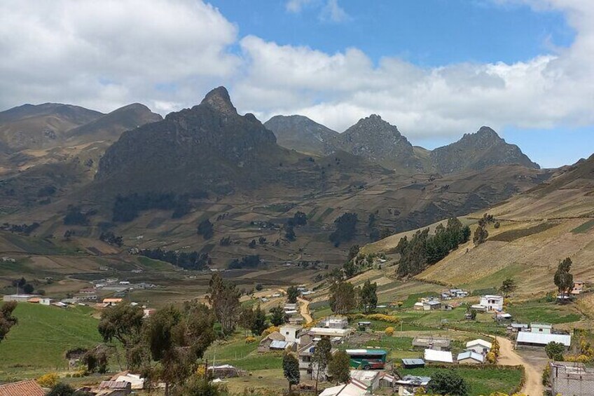 Quilotoa Lagoon day trip