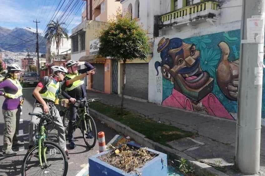 Explore Urban Quito on a Bike - Group Tour
