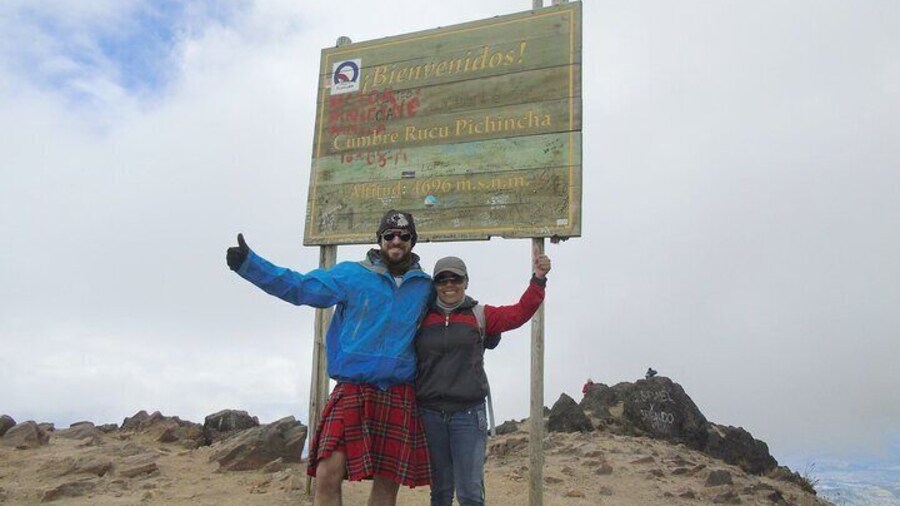 Cable Car Quito - Trekking Volcano Pichincha full day