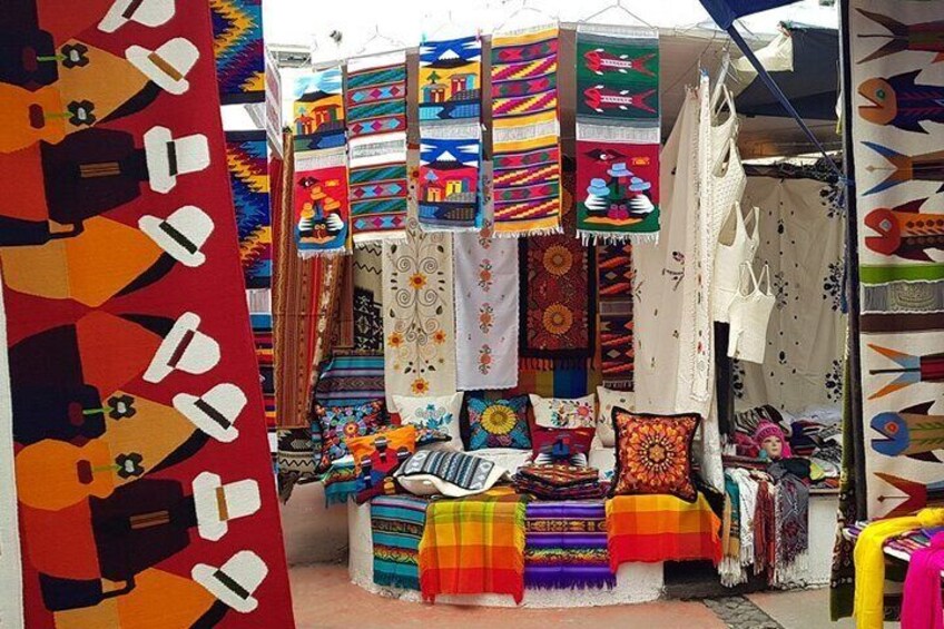 Otavalo Market & Cuicocha from Quito: Explore Ecuador
