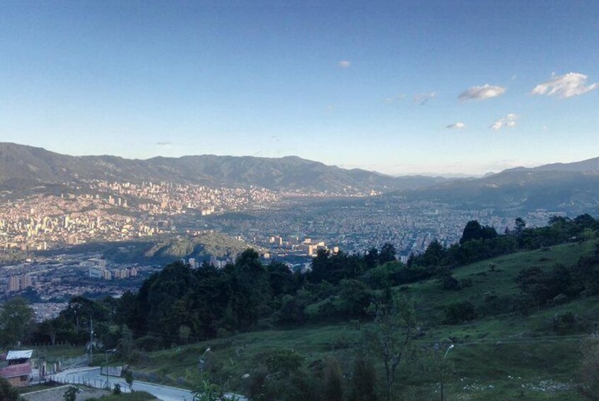 The best view of Medellín at El Picacho hill 