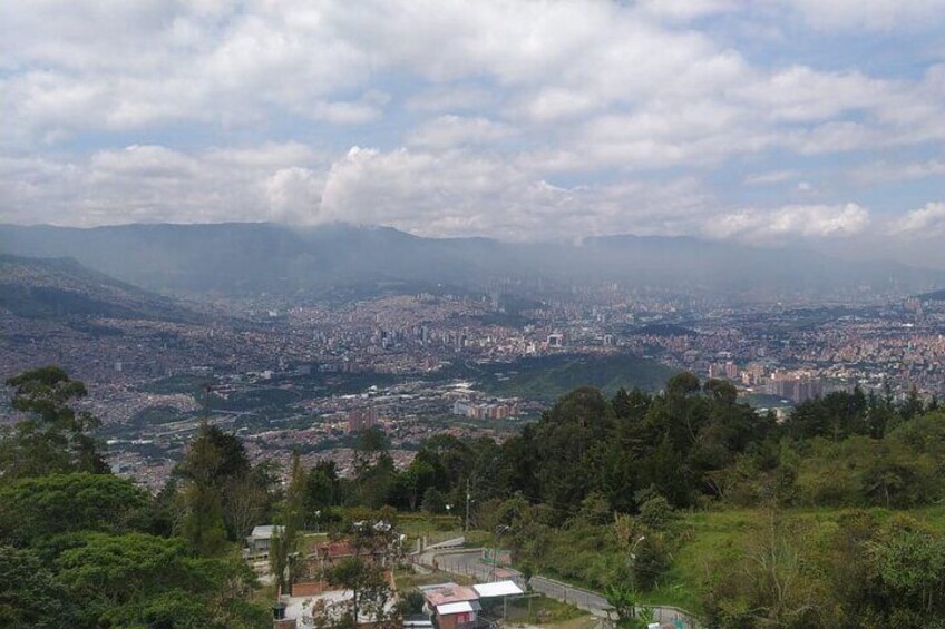 The best view of Medellín at El Picacho hill