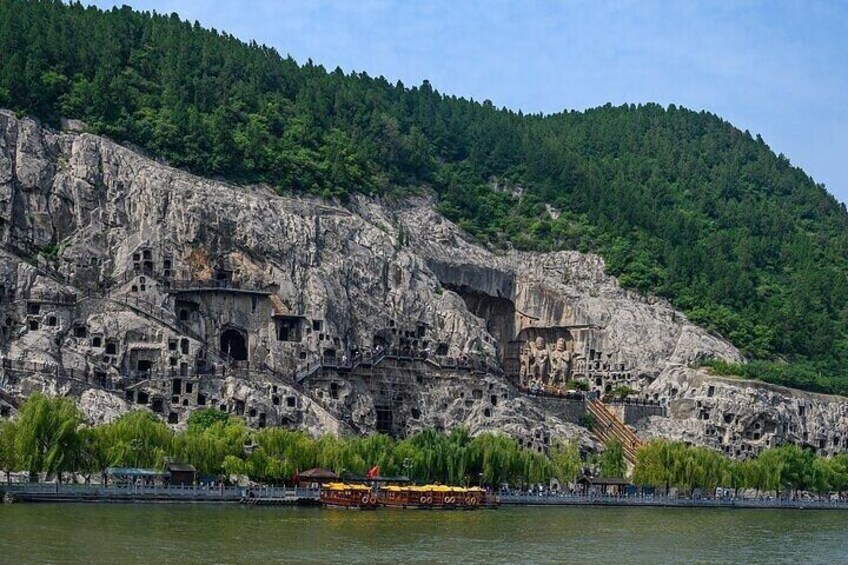 Xi'an Private Tour to Luoyang Longmen Grottoes & Shaolin Temple