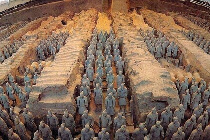 2-Day Private Tour from Beijing: Highlights of Xi'an and Shanghai