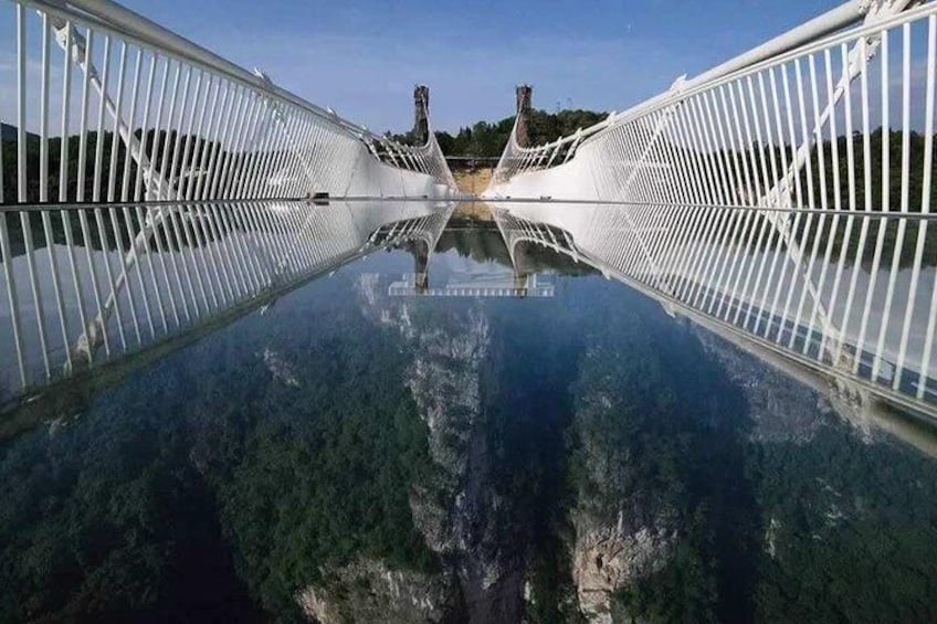 Glass Bridge Zhangjiajie National Park