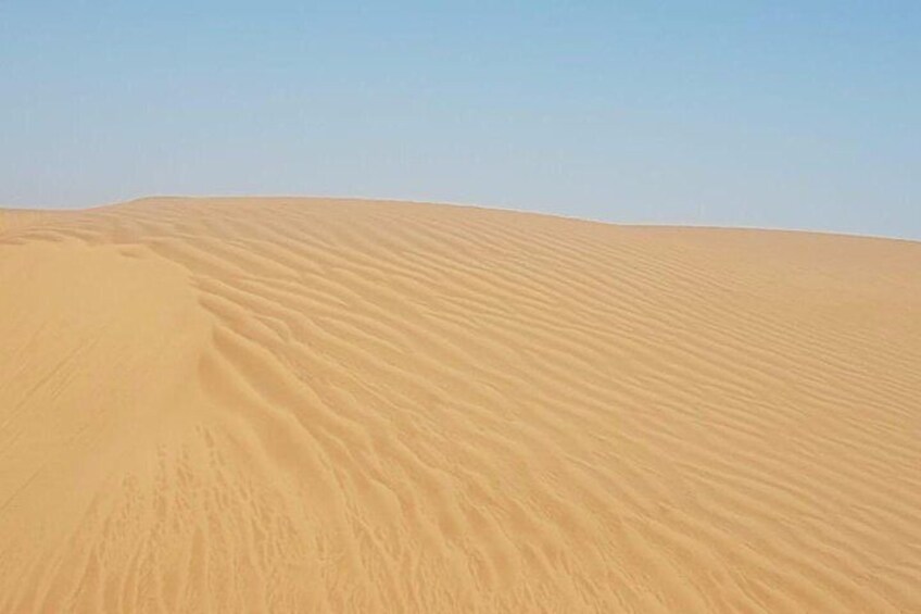 The sand dunes at Rub al Khali (Empty Quarter)