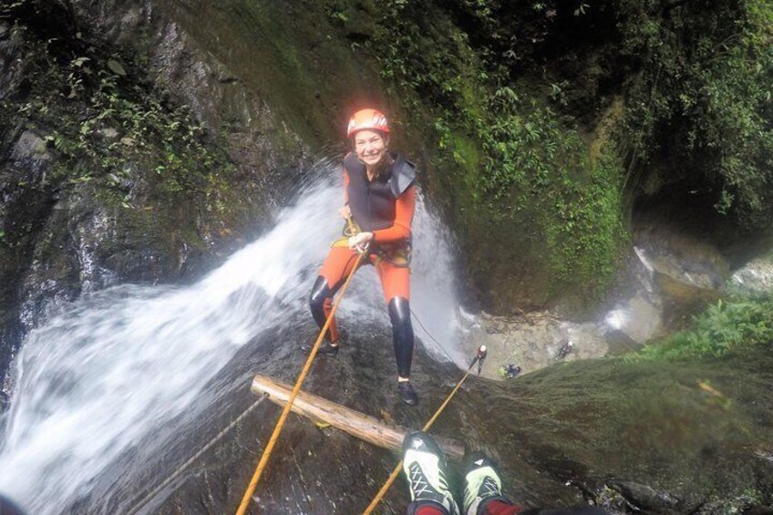 Canyoning Rio Blanco-Baños Ecuador