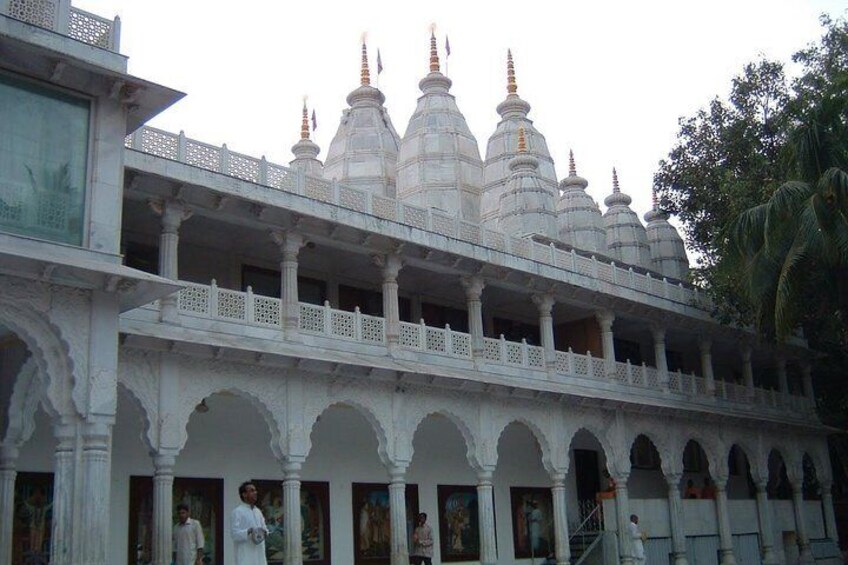 Sri Sri Radha Rasabihariji Iskcon Temple