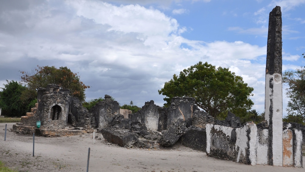 Visiting the Bagamoyo ruins in Dar es Salaam