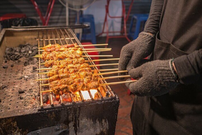 Authentic Street Food Tour in China Town Bangkok