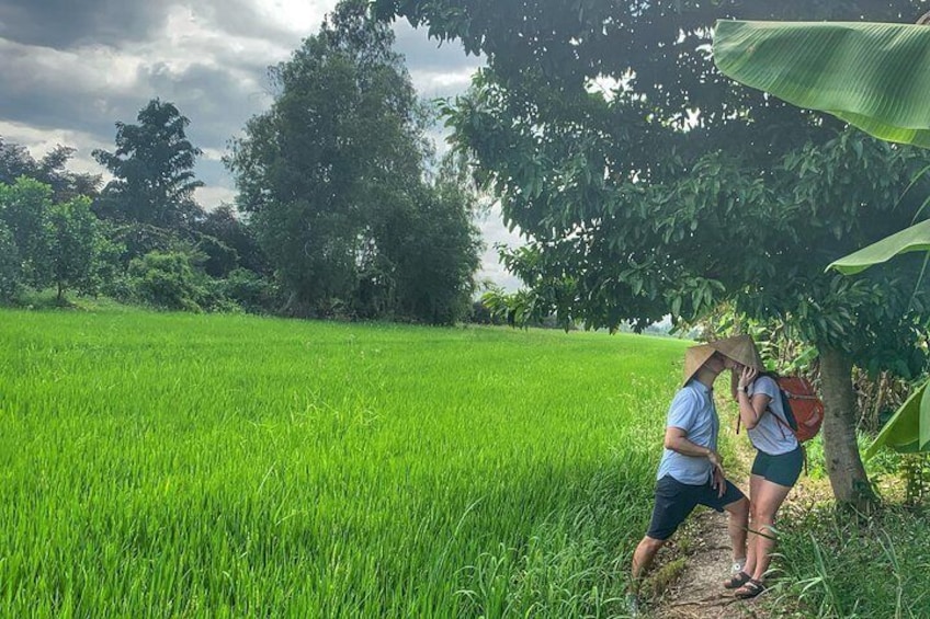 Mekong Delta and Cai Rang Floating Market 5-Hours Tour