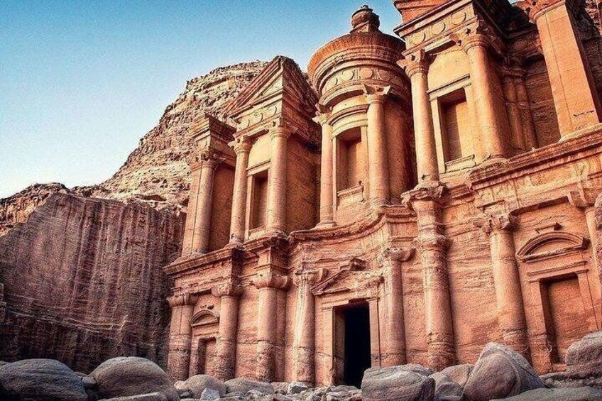 Explore The Lost City of Petra & Wadi Rum