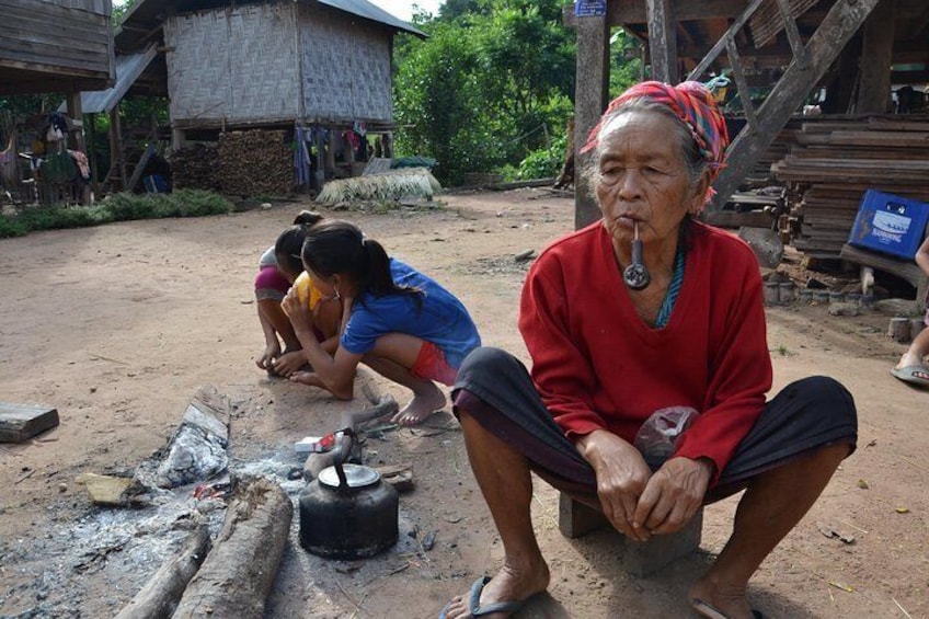 Nalan Trail Kmu Ethnic Experience - 2days forest trek with homestay.